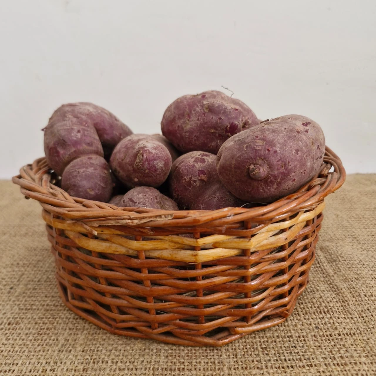 3107128 Organic Sweet Potato Purple - Image 1